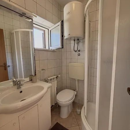 Apartment Jela