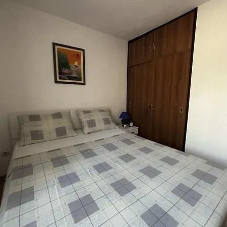 Jela Apartamento
