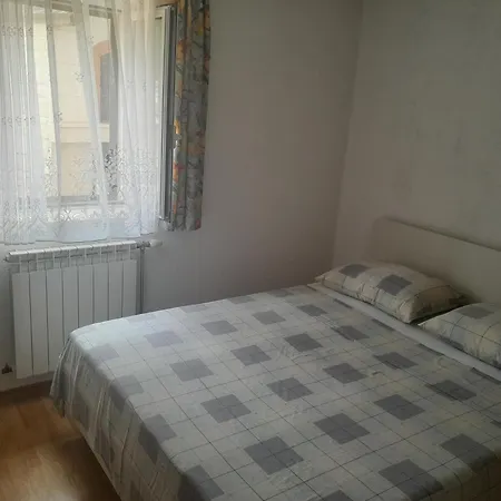 Jela Apartamento
